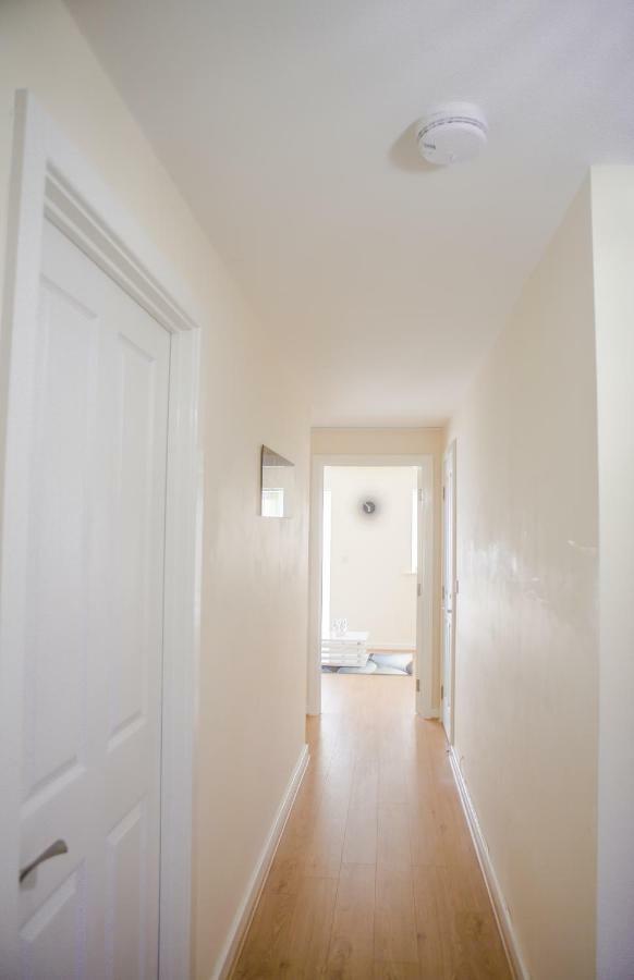 Salford Holiday Apartment Manchester Ngoại thất bức ảnh